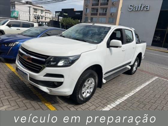 CHEVROLET S10 2.8 LT 4X2 CD 16V TURBO DIESEL 4P AUTOMÁTICO CHEVROLET S10 2.8 LT 4X2 CD 16V TURBO DIESEL 4P AUTOMÁTICO